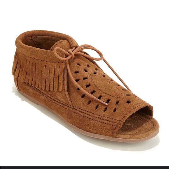 Minnetonka Lyra Open-toe Fringed Moccasin flats leather suede brown tie 9 - Picture 1 of 11
